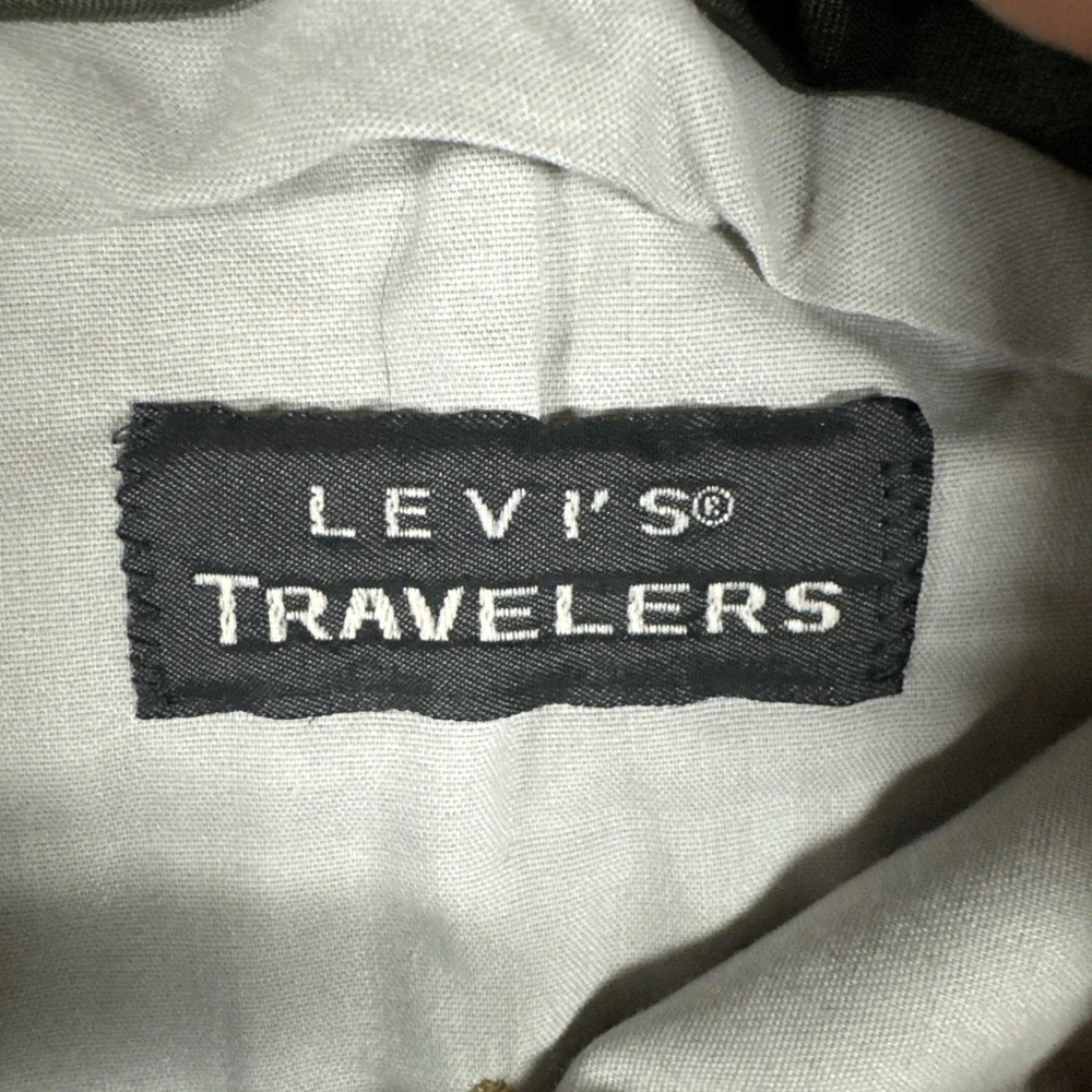 Levis Travelers Pants Mens 32x32 Brown Straight Leg Flat Front Made in USA VTG